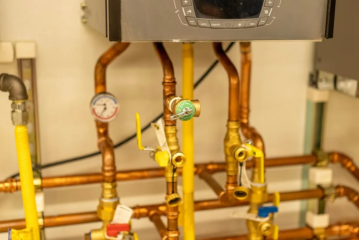 Licensed technician providing Slab Leak Repair for a homeowner in Rowlett